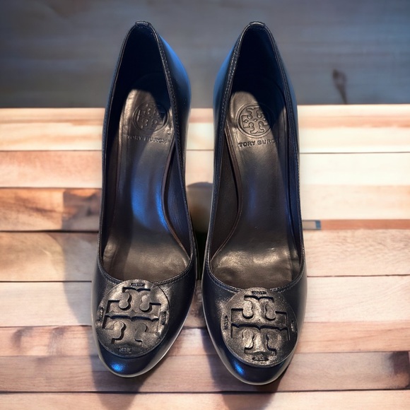 Tory Burch women's platform heels black leather logo EXC CON Calista $395 size 8 - Picture 2 of 7